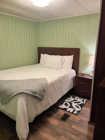 3 Bedroom 2 bath with plenty of covered parking!