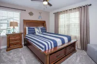Wonderful 5 Bedroom w/ Pool Close to Disney 4801