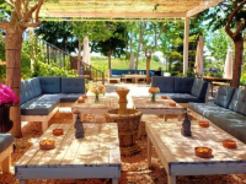 Laklouk 1808 lodge by Hansa Hotels in Jbeil