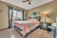 Beautiful 1500+ sq ft cabin with outdoor pool just steps off the patio
