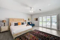 5 Themed BDs Luxury Estate w Pool, Spa & Game Room Close to Las Vegas Các khách sạn ở 