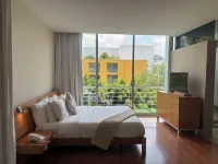Lombardo Suites Hotels near Chapultepec Castle