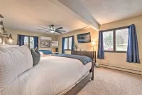 Chain of Lakes Escape with Hot Tub & River Access!