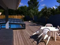 Near Soulac-Sur-Mer, 6-Bedroom Villa with Heated Indoor Pool, Jacuzzi, and Sauna