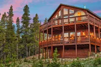 New! Sauna• Hot Tub• 2 King Beds• Game Room• Near Breck• Mtn Views