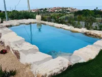 Villetta Il Maso in Cava d'Aliga a Minute's Drive from the Sea. Private Pool - Pool
