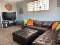 Private Downtown Apt, King Bed, Jet Bath, Fireplace, Grill, near Indiana Dunes