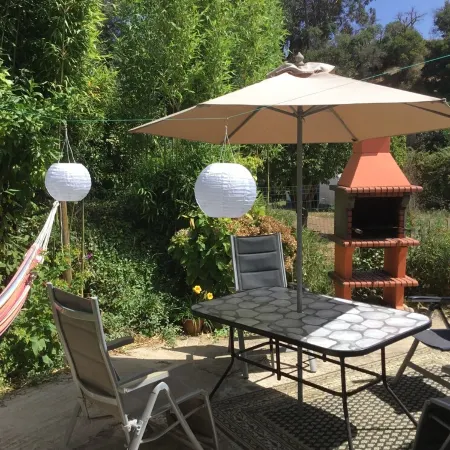 Quiet holiday home 10 kilometer from the Atlantic