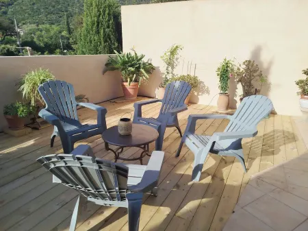 Small house near Saint-Clair beach in Le Lavandou