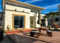 Casa Diamante ~ Stunning Beach House ~ Pool Access