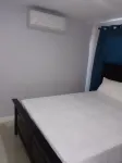 Bayfront Budget Friendly 2 Bedrooms and 2 Bathrooms Apt in Gated Community