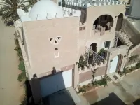 Appartement Tout Confort Pour des Vacances Inoubliables Dans Maison Particulière โรงแรมใน