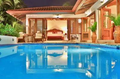 Casa Nostra by KlabHouse 5BDRM w / Pool and Chef فنادق في 
