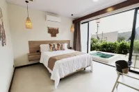 Cozy private studio with WiFi, AC, jacuzzi, volcano views, 8min drive to Fortuna