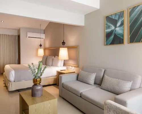 Hotel Santa Cecilia B&B Hotels near Custom's Square