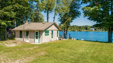 Discover Up North & Torch Lake @ the Cabin on Clam