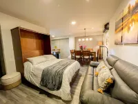 @SmartMobilis Luxury Penthouse Long Stays,Medical Tourism,Balconies,Pool & Gym