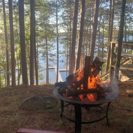 Unwind on the Whitefish Chain of lakes! Beautiful Big Trout Lake Home!