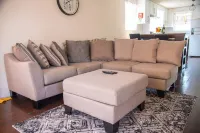 Stylish 2BR 1Bath APT with Pool and Deck, a stone's throw from St. Lawrence Gap.