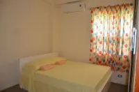 Canyon Woods Resort TAGAYTAY Area STAY Rent Furnished House and PLAY Golf Xentro Mall Lemery附近的飯店