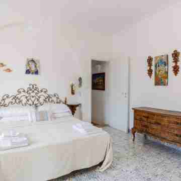 Villa in Capri Terrazza Tragara private pool Rooms