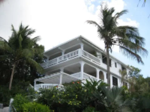 Casa Anonna - Stunning oceans views and pool!