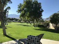 Desert Princess Paradise -- Tennis, Golf & Pools! Perfect for 2 People.