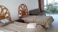 House Beach Front Superb Ocean View Hi Speed WiFi Unlimitd Fresh Water Free call
