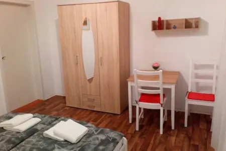 Gästehaus Barbara mit Garage in 26919 Brake