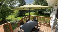 Bright w/ Huge Backyard + 5min to Parks!