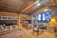 Mtn-View Cabin w/ Deck: 5 Mi to Gatlinburg! - bar
