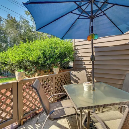 Coastal Vacation Rental - 2 Mi to Huntington Beach