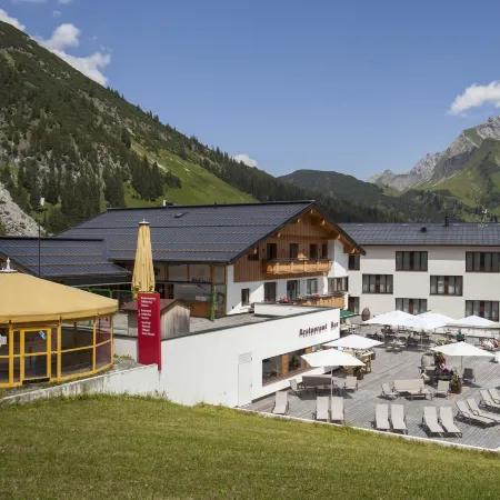 Hotel Steffisalp - Ski-in & Ski-Out am Arlberg