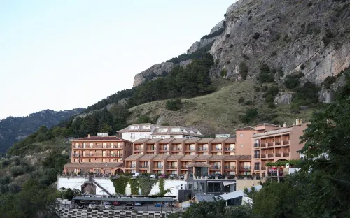 Hotel Sierra de Cazorla & Spa فنادق في كازورلا