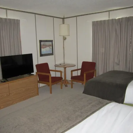 Triple J Hotel
