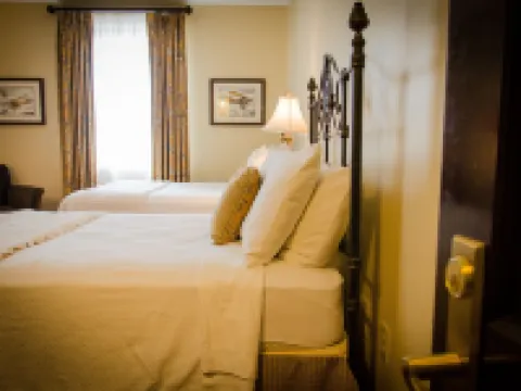 General Francis Marion Hotel Hotels in Smyth County