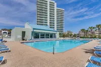 Pensacola Beach Vacation Rental w/ Private Balcony - Strand