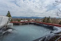 Mayneview B&B Hotels in Luray