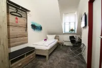 โรงแรมอัมวาลด์ชเลิสเชิน โรงแรมใกล้Max Planck Institute for the Physics of Complex Systems