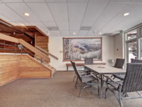 Spacious Condo in the Heart of Center Village - Pet Friendly - VS367 by Redawning Hotels in Copper Mountain