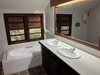 Baan Rim Nam
