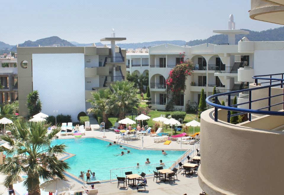 hotel overview picture