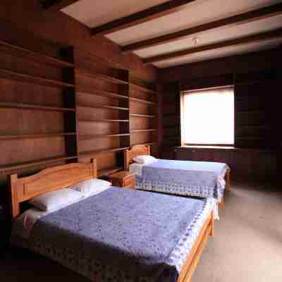 Travellers Inn Rooms