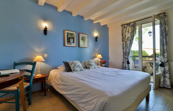 萊斯迪拉多德阿德雷酒店