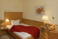 Airport-Hotel Fortuna Hotels in Kirchberg