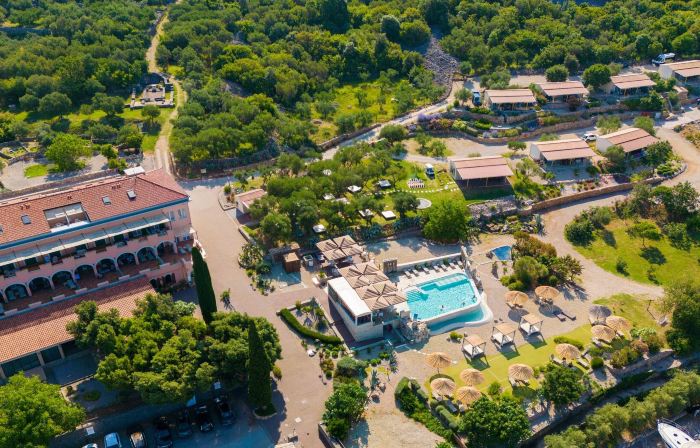 Hotel Kanajt