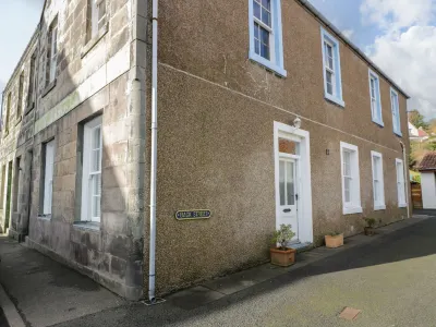 下層角 Dunfermline Abbey and Palace附近的飯店