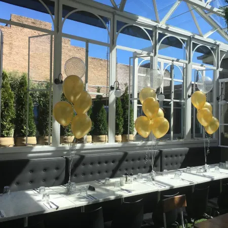 Oscars Hotel and Cafe Bar