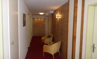 Hotel Mira