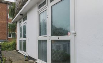 Flat 2, Big Tree Holiday Flats